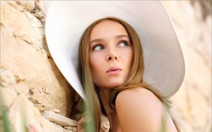 MPL Studios invite you to explore a free pictures with Karissa Diamond showing well-done body