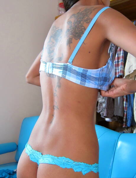 LBFM Addiction invites you to browse their xxx pics with randy girl in sucking hot dick