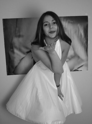 Karas Handfull are proud to present you with a free photos featuring Kara Handful exhibit nice form