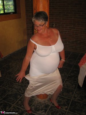 TAC Amateurs invites you to browse their free pics with Girdle Goddess xxx gallery 268747